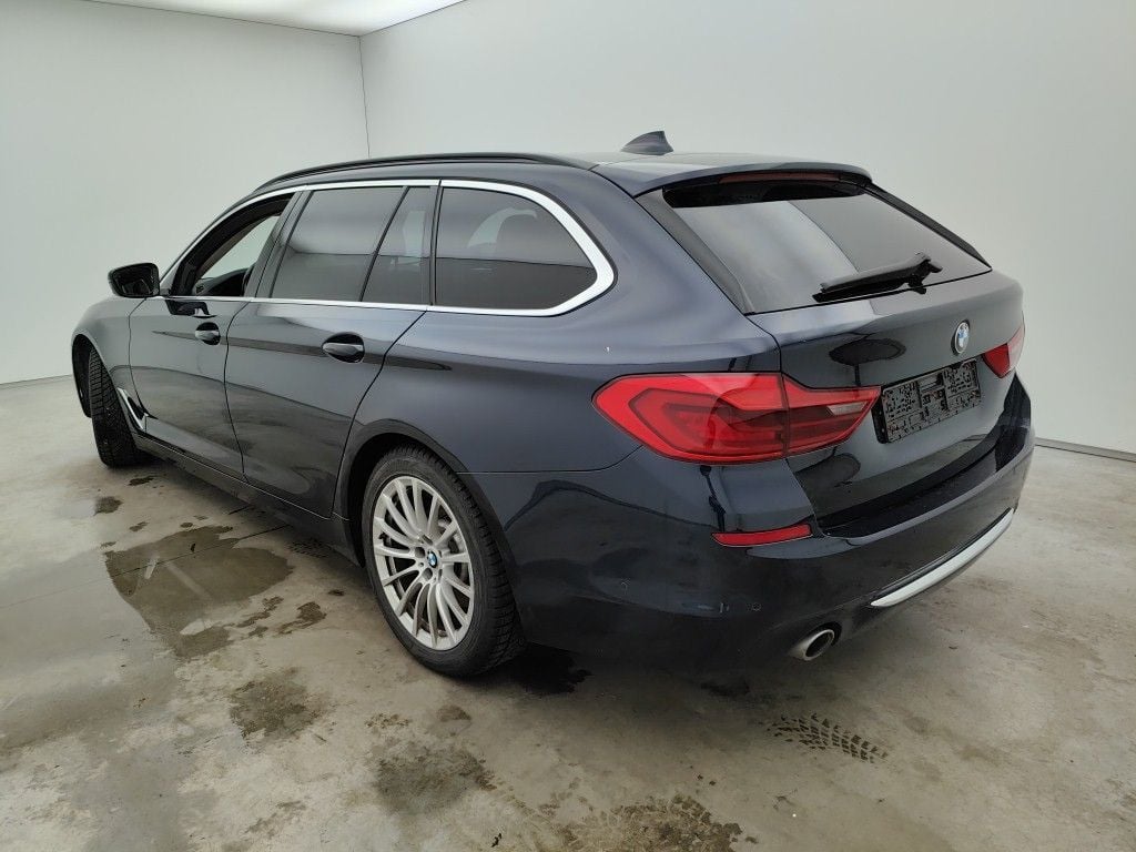 BMW 5 TOURING DIESEL - 2017 520 dXA 190 (EU6d) 5d photo