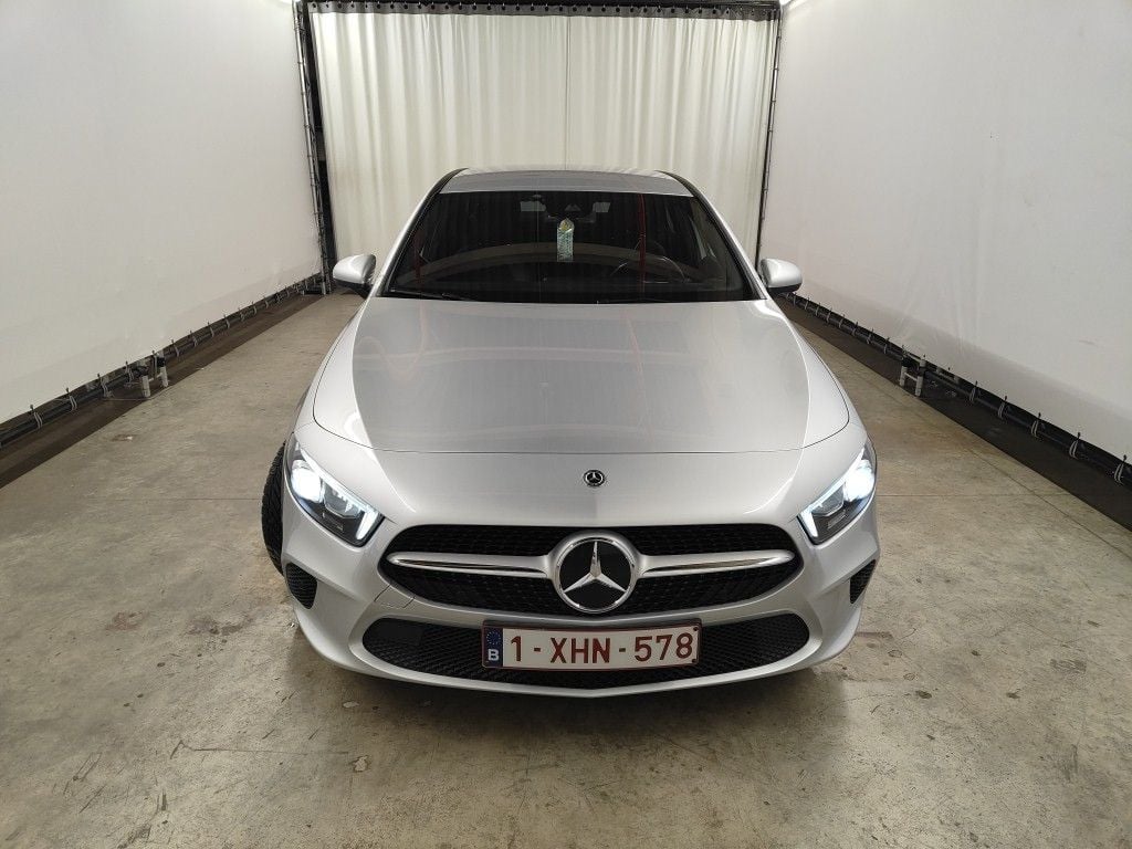 Mercedes-Benz A-Klasse Limousine A 180 d DCT Launch Edition 4d