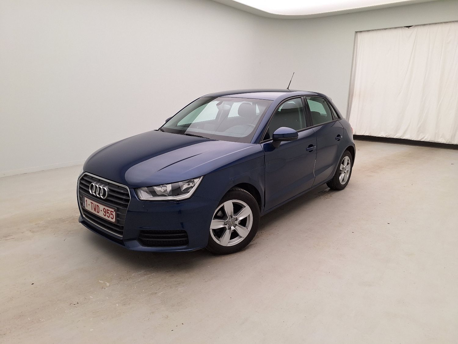 Audi, A1 Sportback '11, Audi A1 Sportback 1.0 TFSI ultra 60kW 5d photo