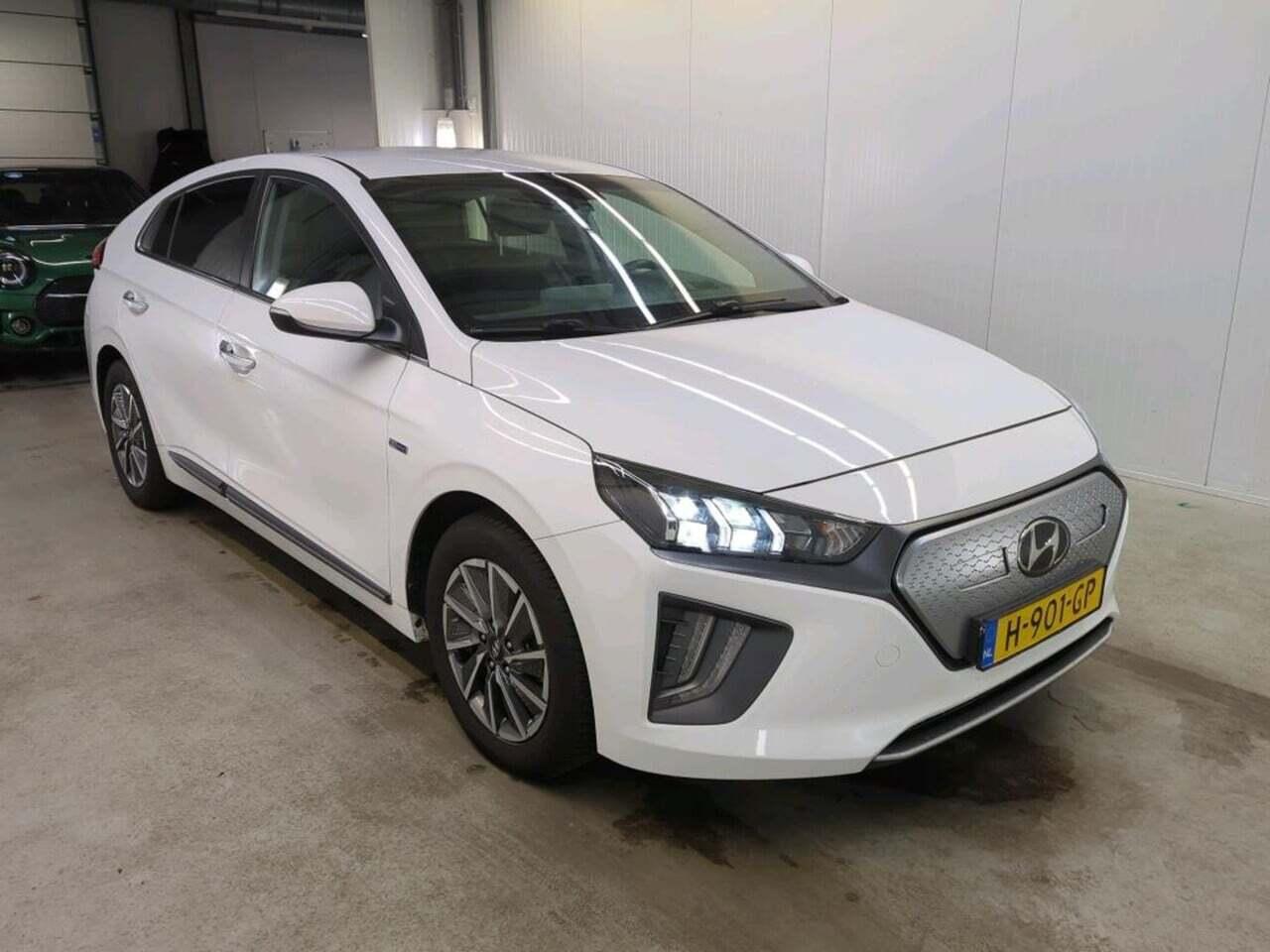 HYUNDAI IONIQ Comfort EV 38 kWh photo