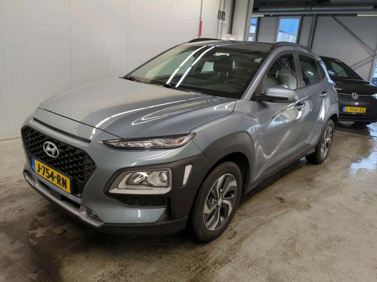 HYUNDAI Kona 1.6 GDI HEV Comf Sm