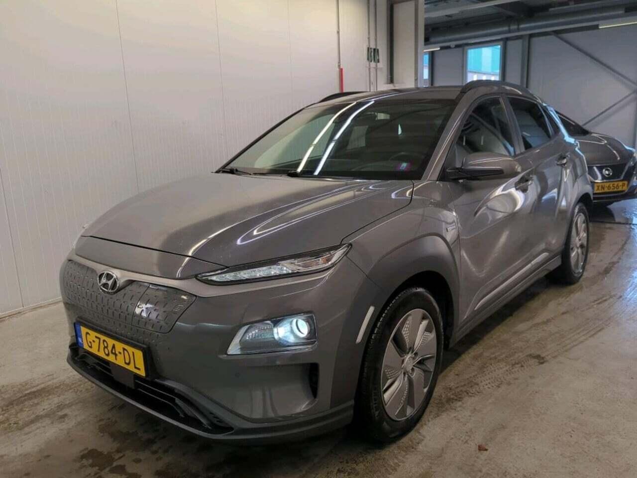 HYUNDAI Kona EV Premium 64 kWh