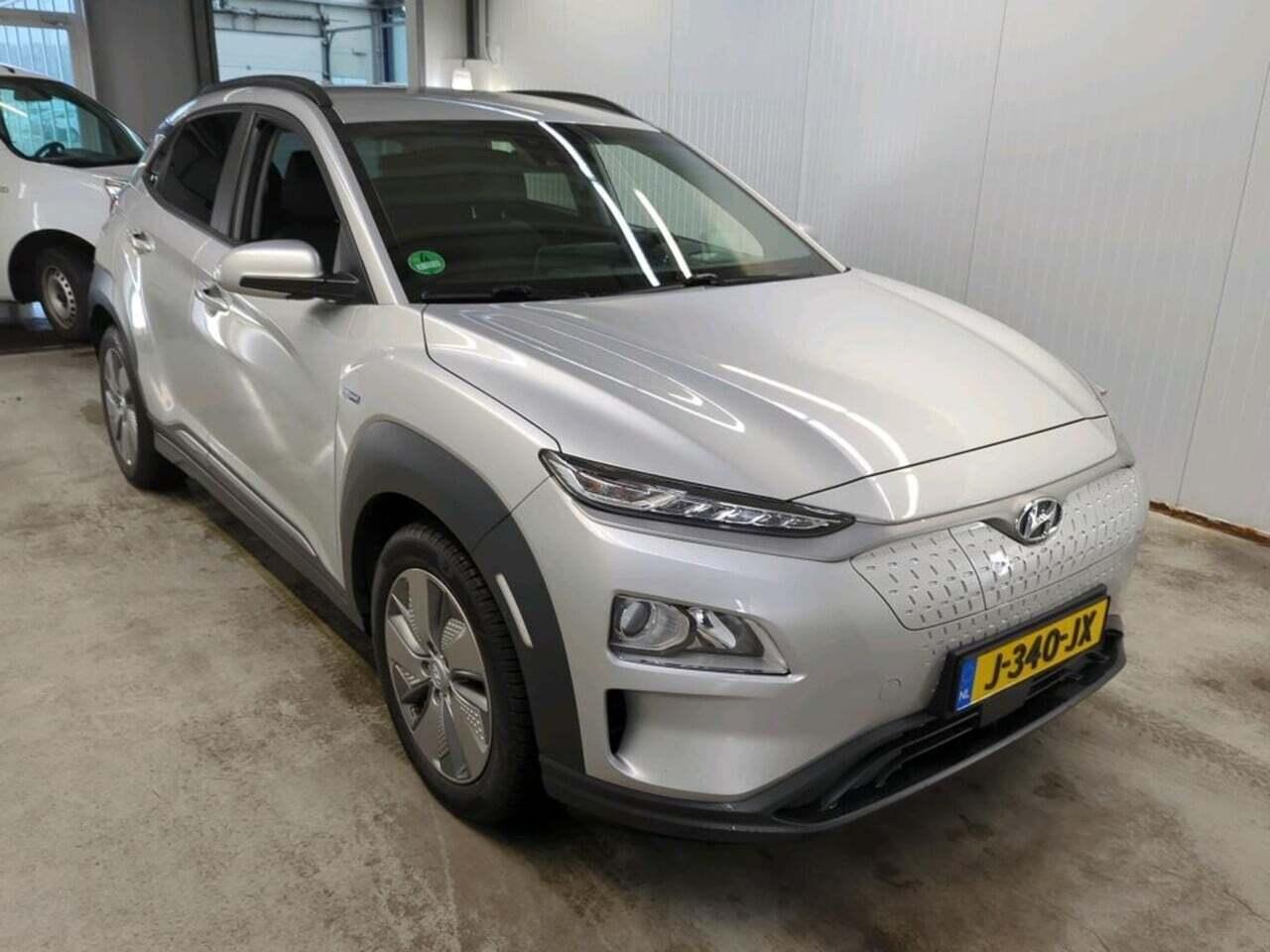 HYUNDAI Kona EV Fashion 64 kWh photo