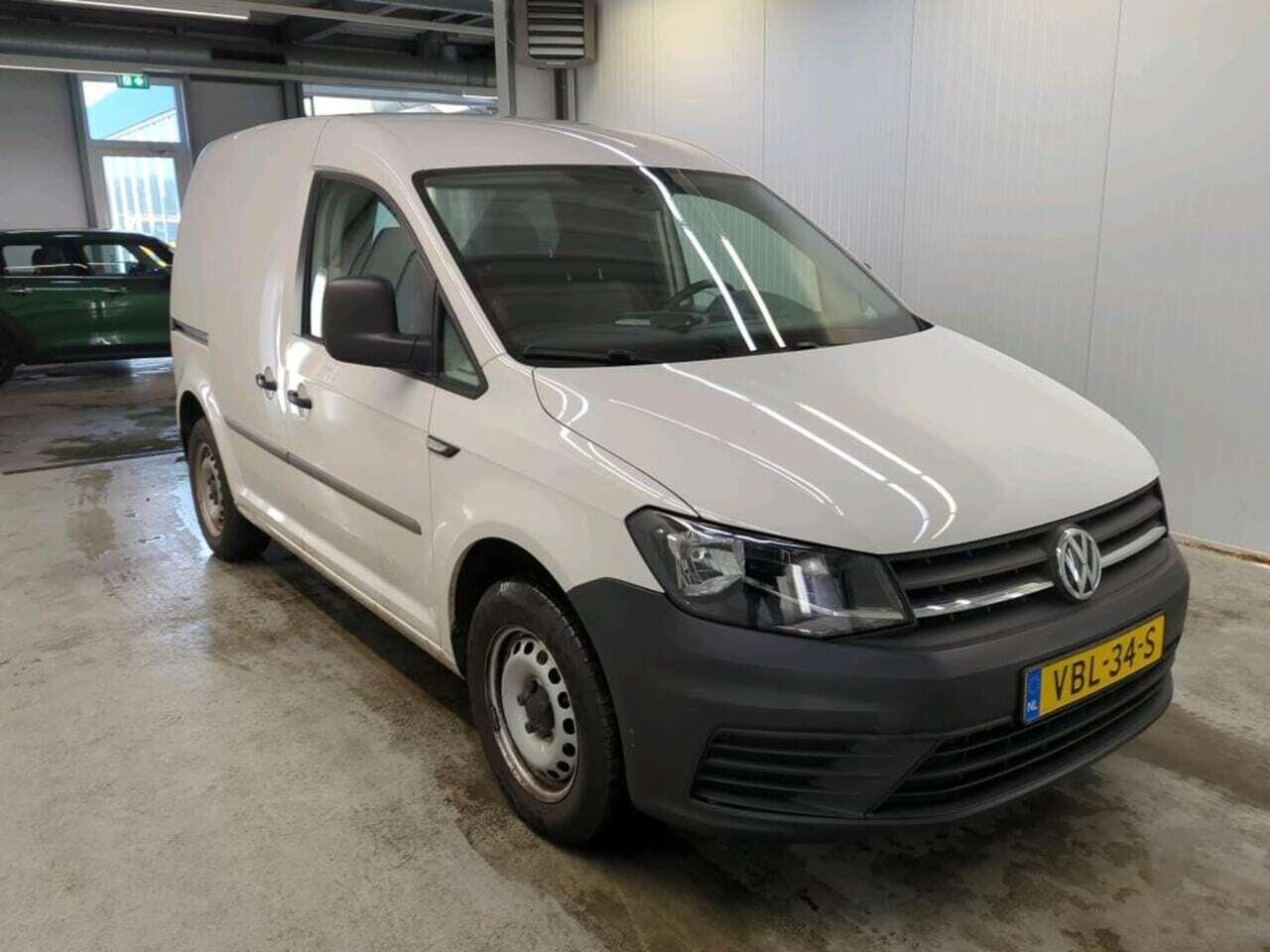 VOLKSWAGEN Caddy 2.0 TDI L1H1 BMT Tr. photo