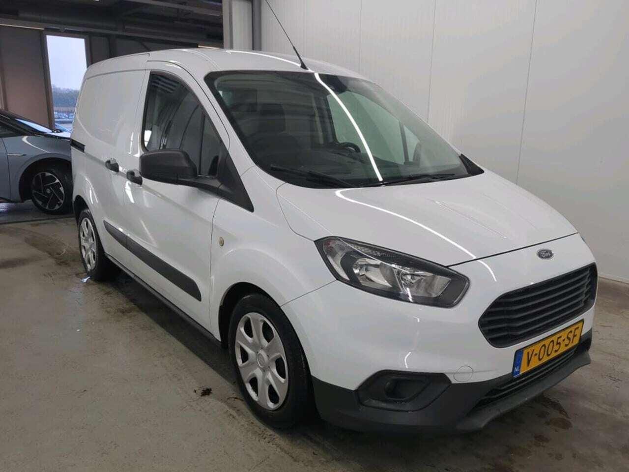 FORD TRANSIT COURIER 1.5 TDCI Trend photo