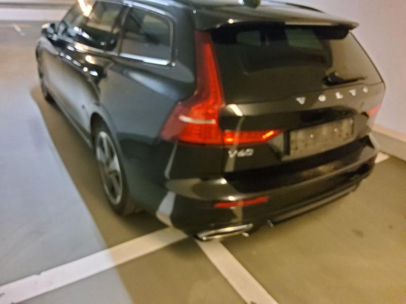 VOLVO V60 Kombi (2018-&gt;) DE - Kb5 T6 Twin Engine AWD EU6d-T, R Design (EURO 6d-TEMP)(OPF), 2019 - 2020 photo