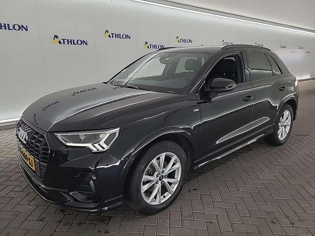 AUDI Q3 35 TFSI S tronic S edition 5D 110kW