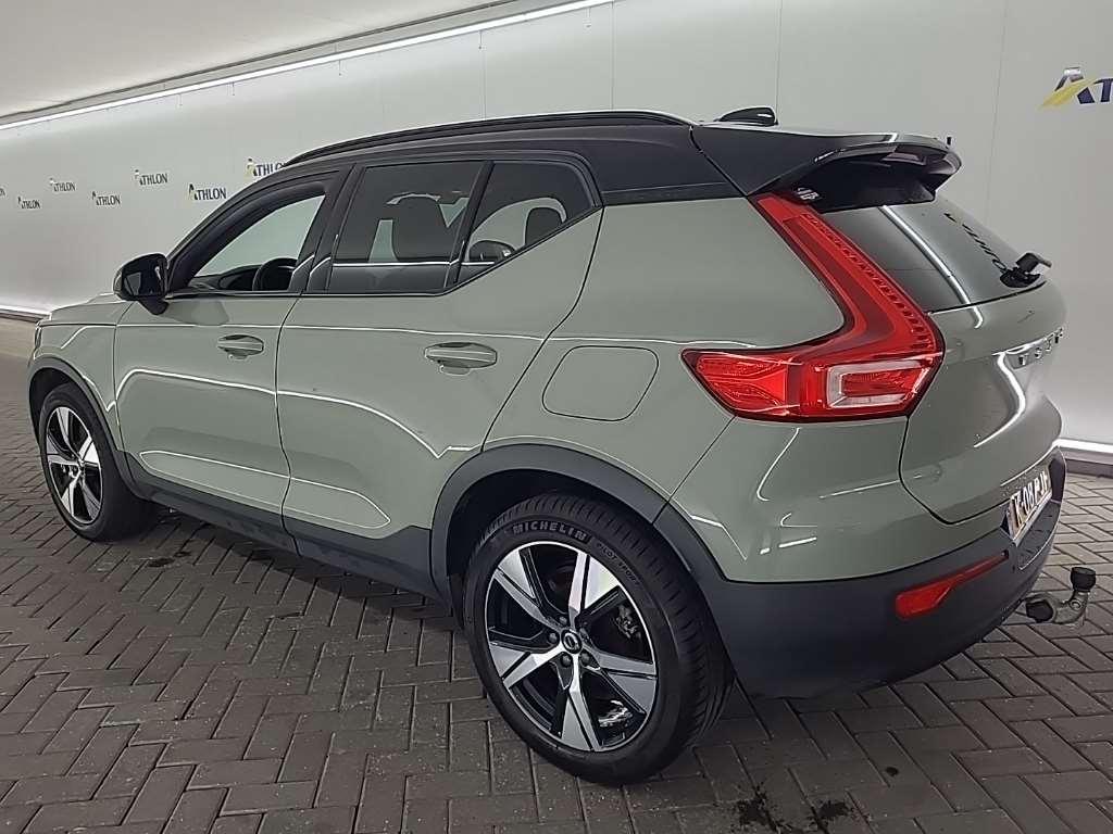 VOLVO XC40 Recharge P8 AWD R-Design 5D 300kW photo