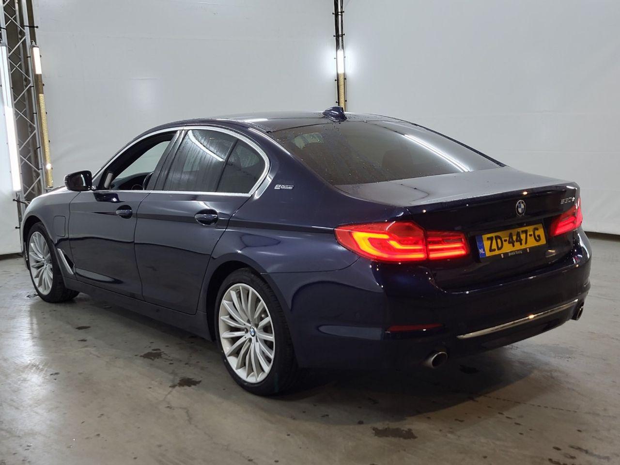 BMW 5-serie 530e iPerformance High Executive photo