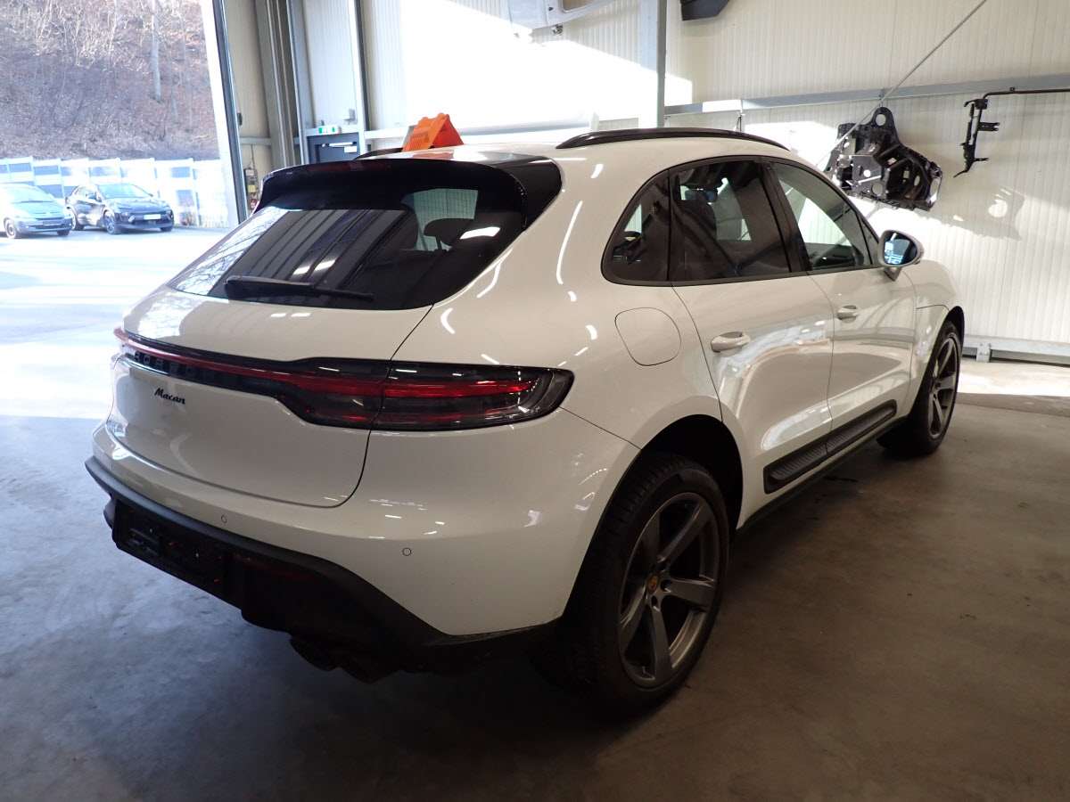 Porsche Basis Macan-3 photo