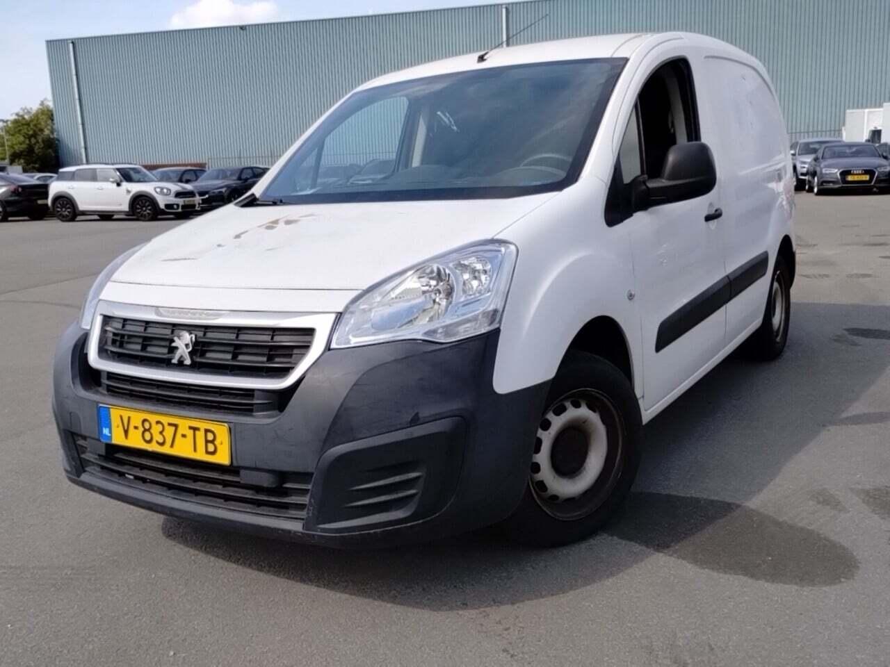 PEUGEOT Partner 120 1.6 BlueHDi 75 L1 Profit+