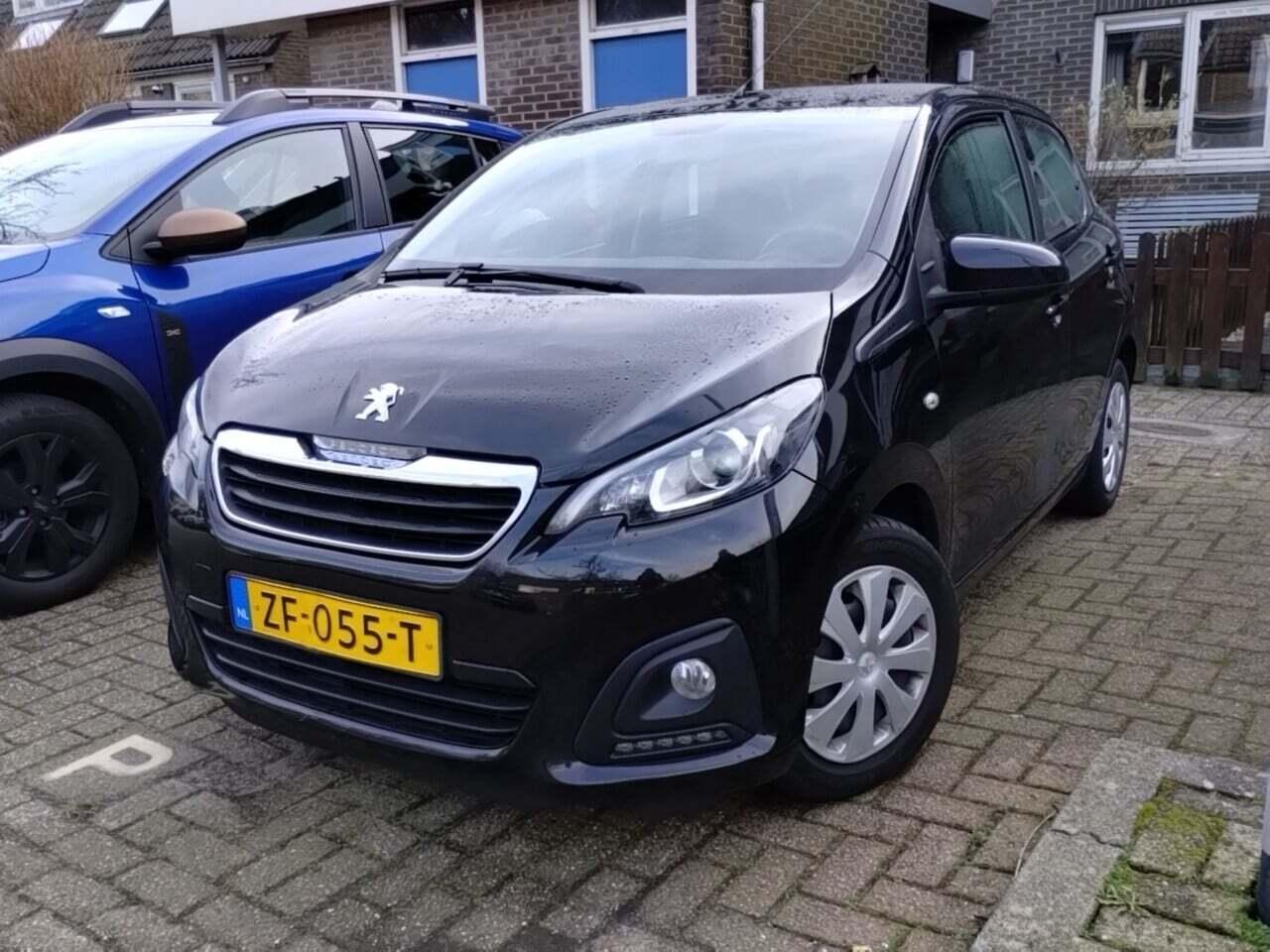 PEUGEOT 108 1.0 e-VTi Blue Lease Executive