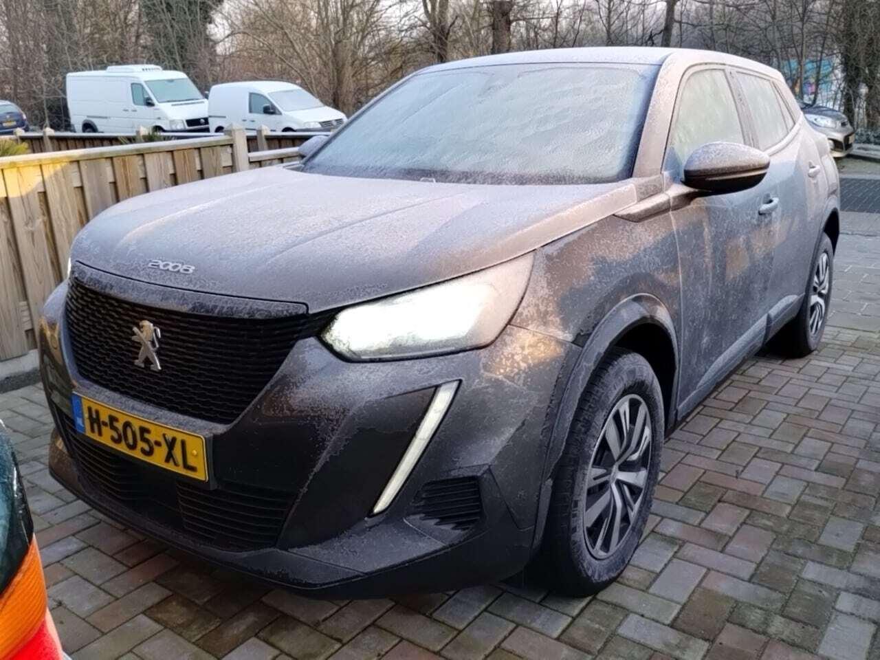 PEUGEOT 2008 1.2 PureTech Active