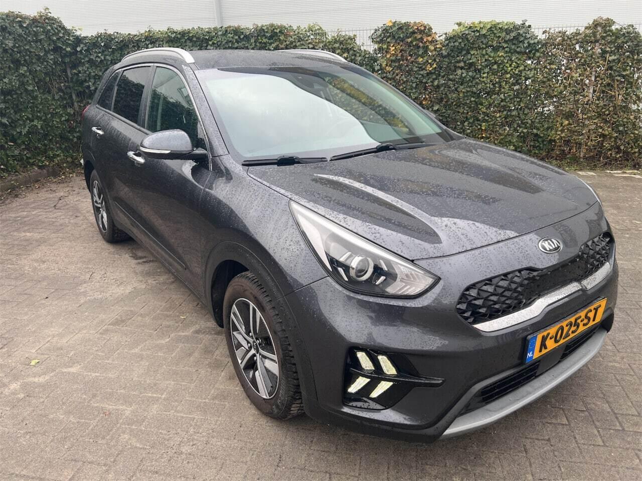 KIA Niro 1.6 GDi Hybrid DynamicLine photo