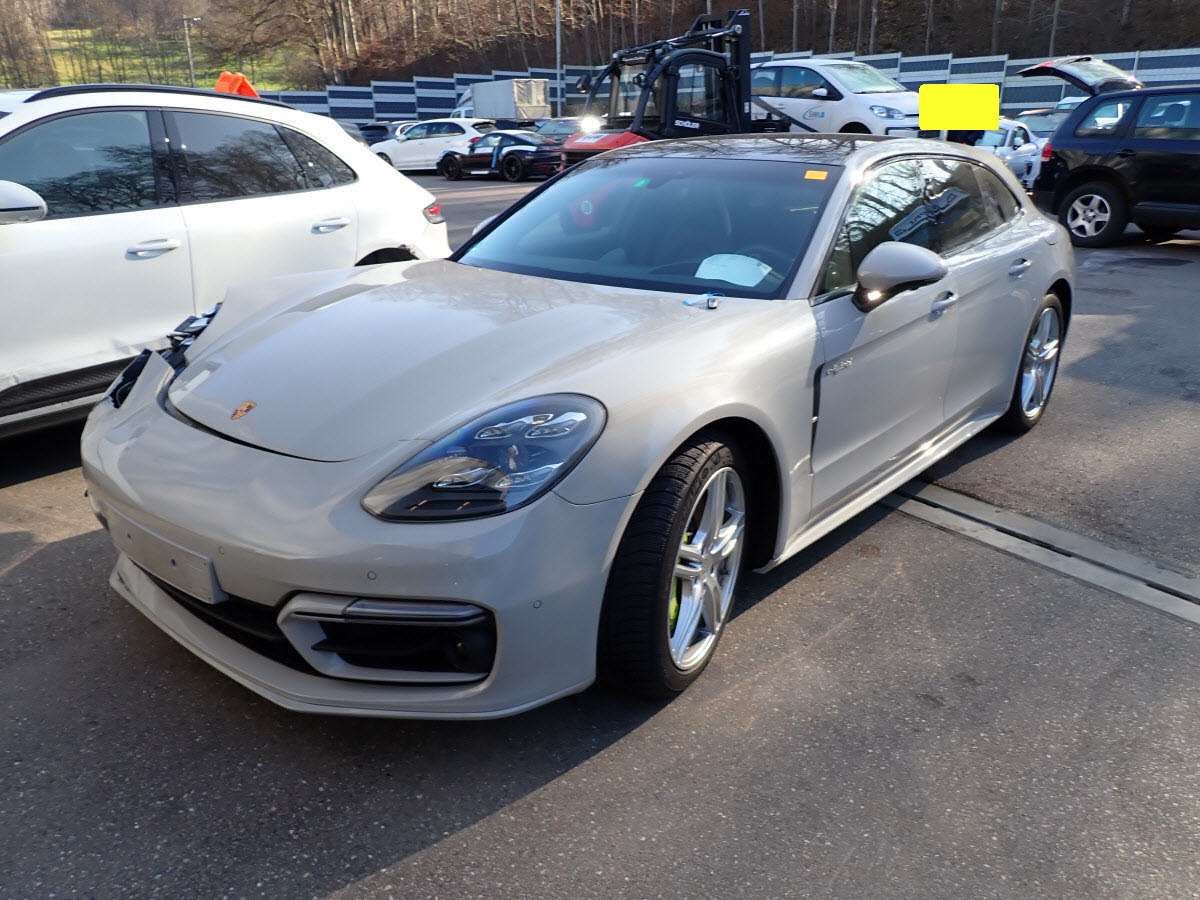 Porsche 4 S E-Hybrid Panamera Sport Turismo