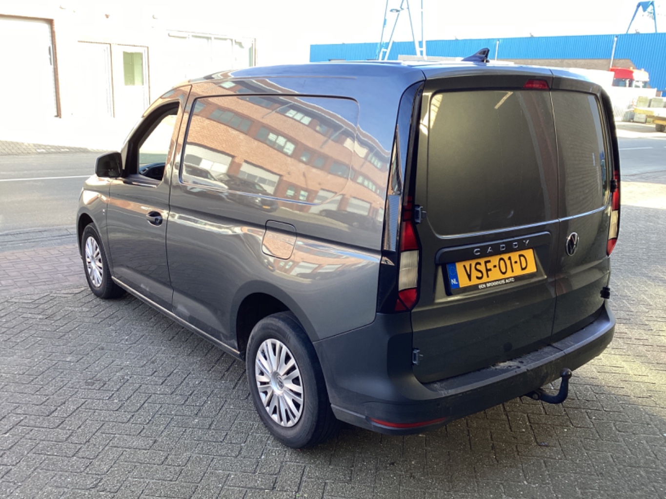 VOLKSWAGEN Caddy Cargo 2.0 TDI Comfort photo