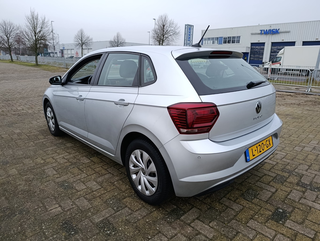 VOLKSWAGEN POLO 1.0 TSI Comfortline photo