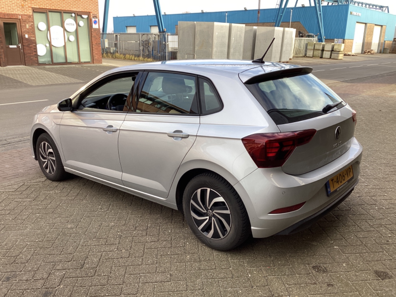 VOLKSWAGEN POLO 1.0 TSI Life photo