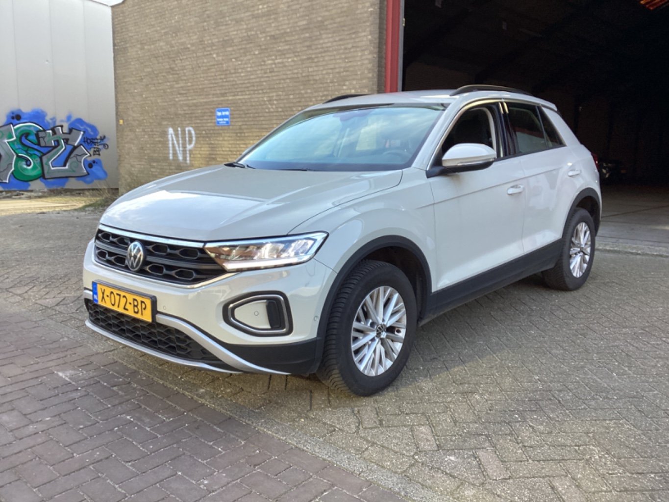 VOLKSWAGEN T-Roc 1.5 TSI Life