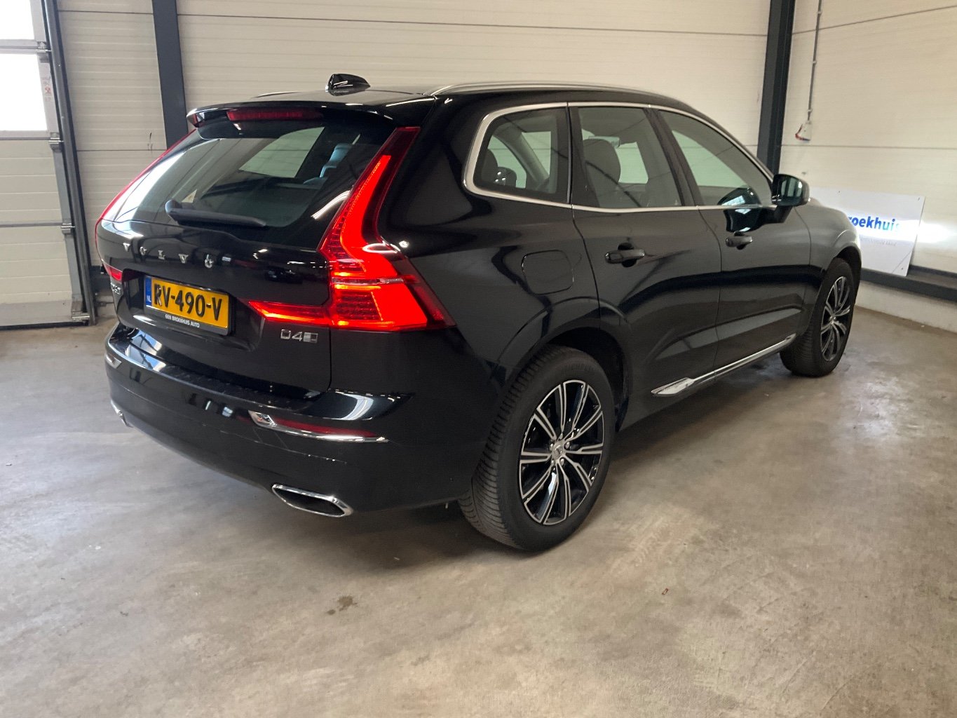 VOLVO XC60 2.0 D4 AWD Inscr. photo