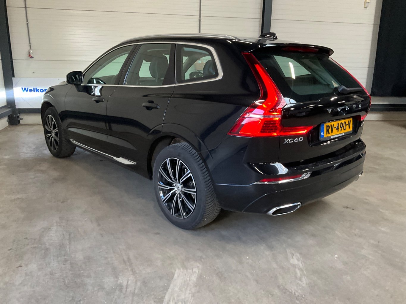 VOLVO XC60 2.0 D4 AWD Inscr. photo