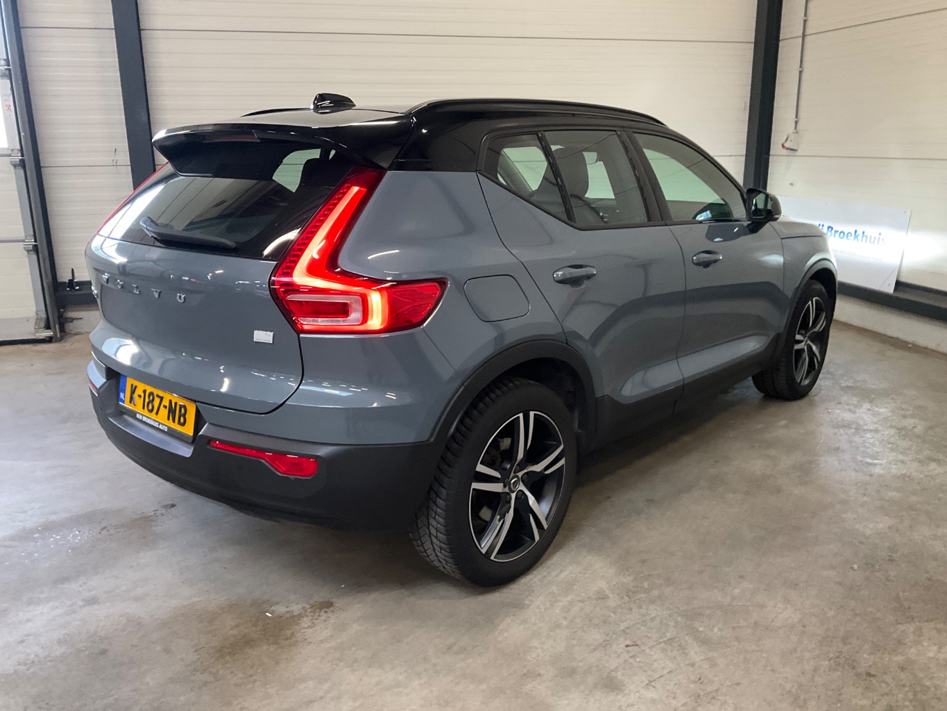 VOLVO XC40 1.5 T4 Rech RDesExpr photo