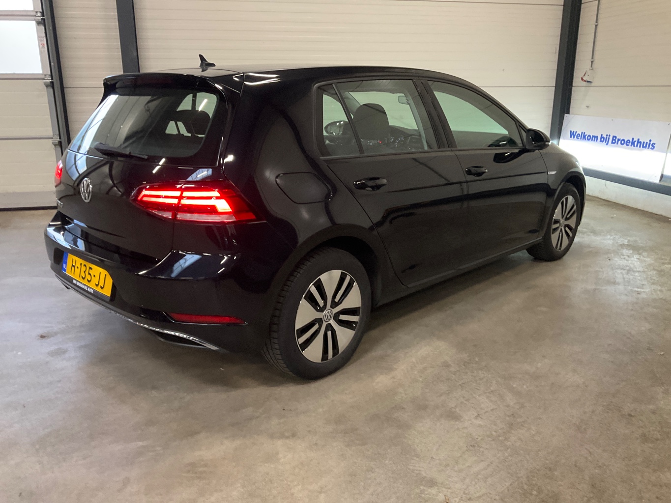 VOLKSWAGEN e-Golf E-DITION photo