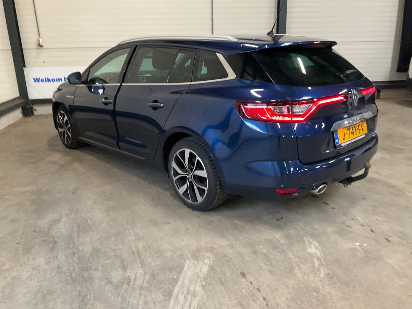 RENAULT MEGANE ESTATE 1.5 Blue dCi Bose photo