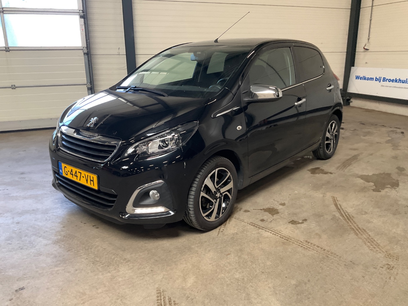 PEUGEOT 108 1.0 e-VTi Allure