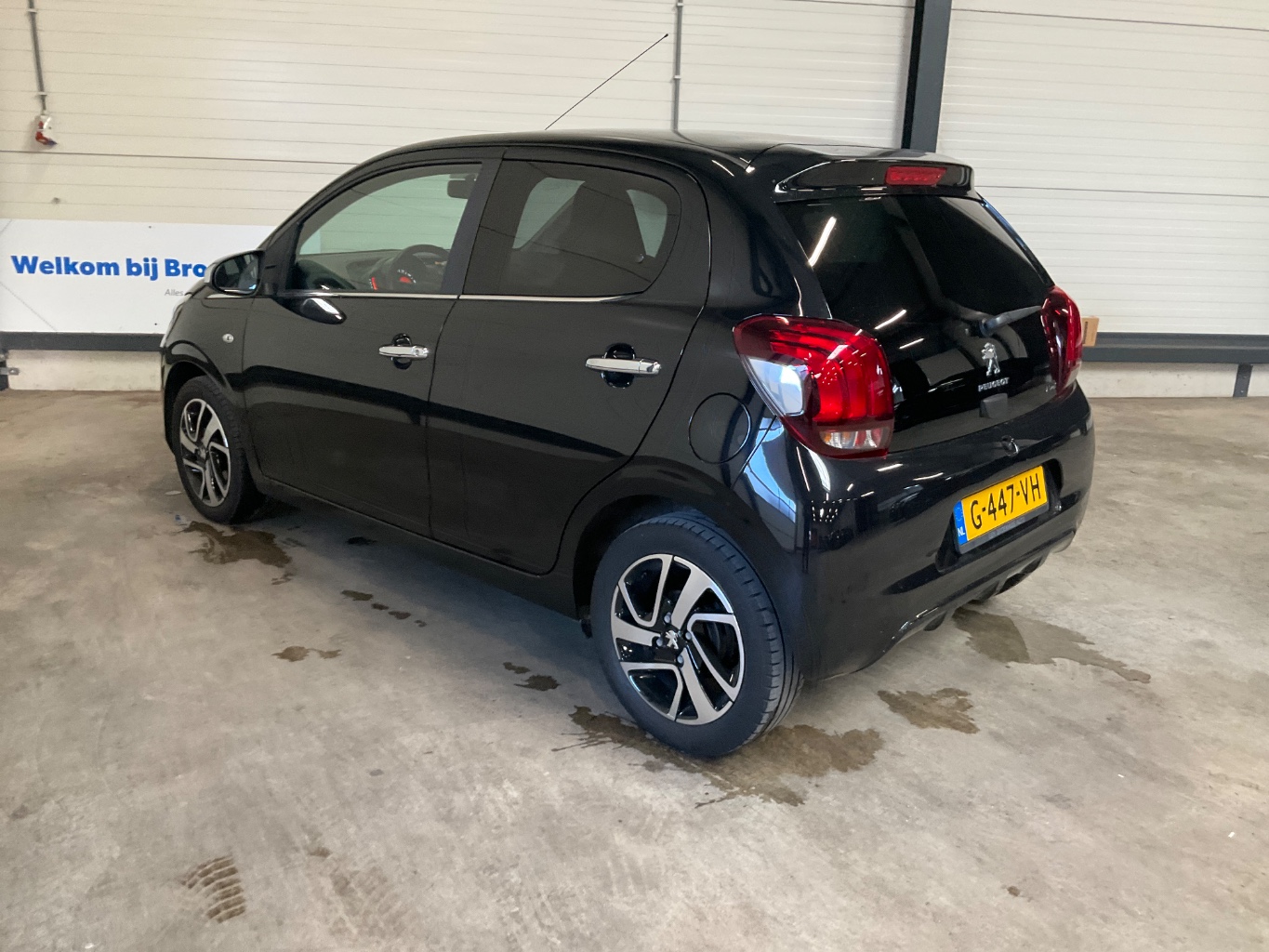 PEUGEOT 108 1.0 e-VTi Allure photo