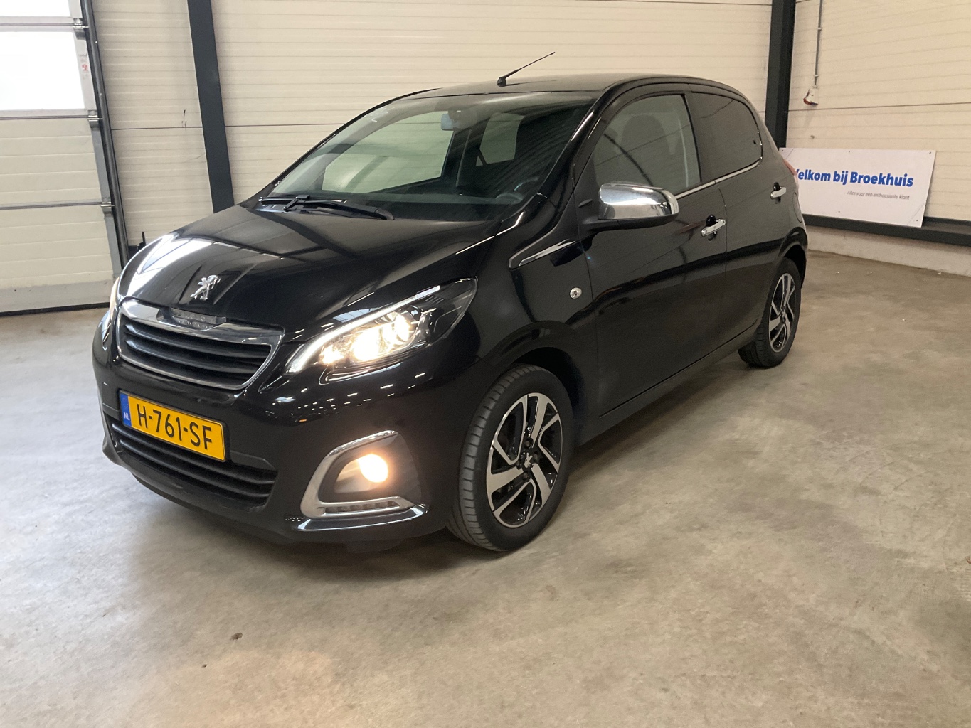 PEUGEOT 108 1.0 e-VTi Allure