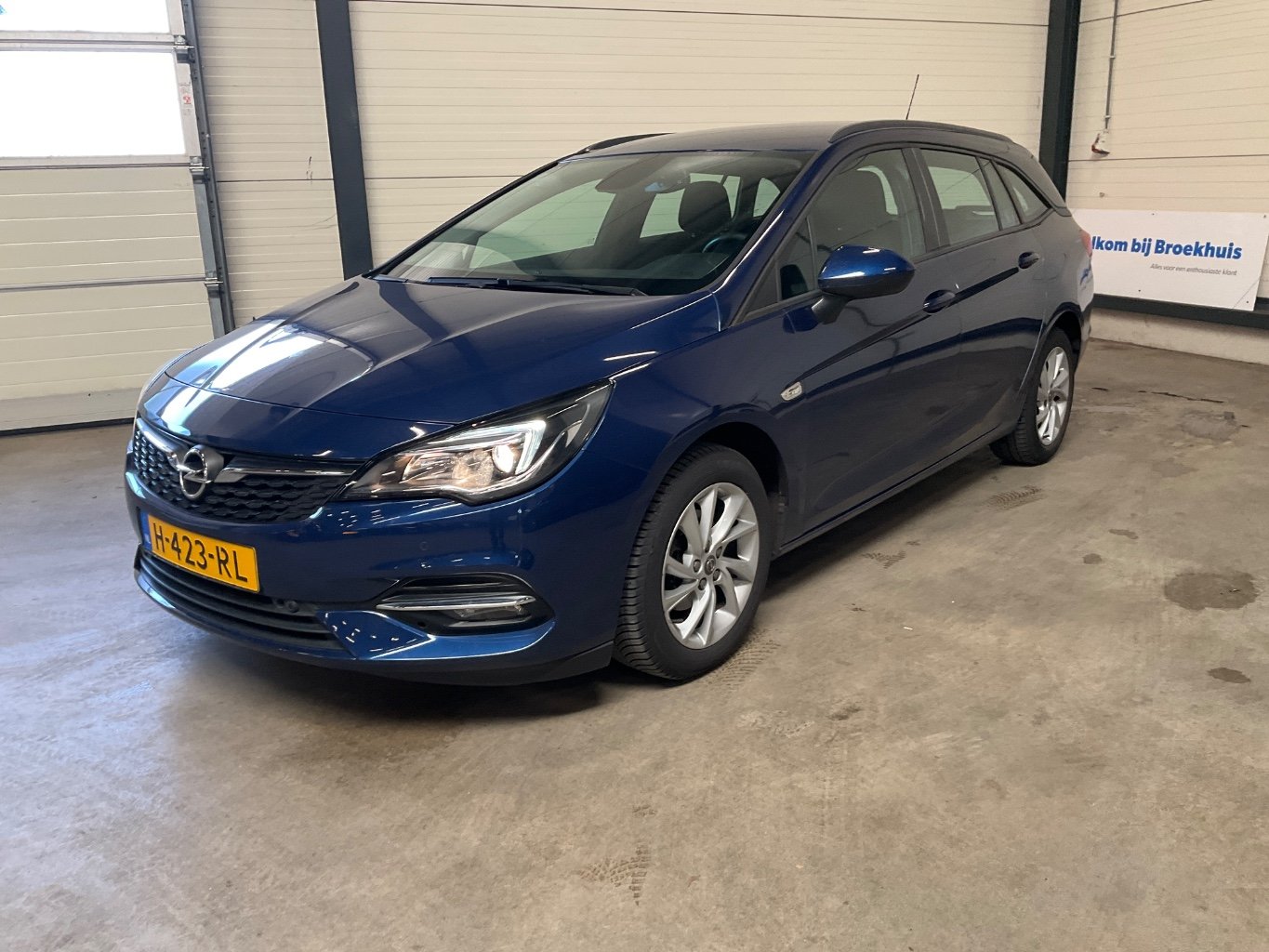 OPEL ASTRA SPORTS TOURER 1.2 Edition