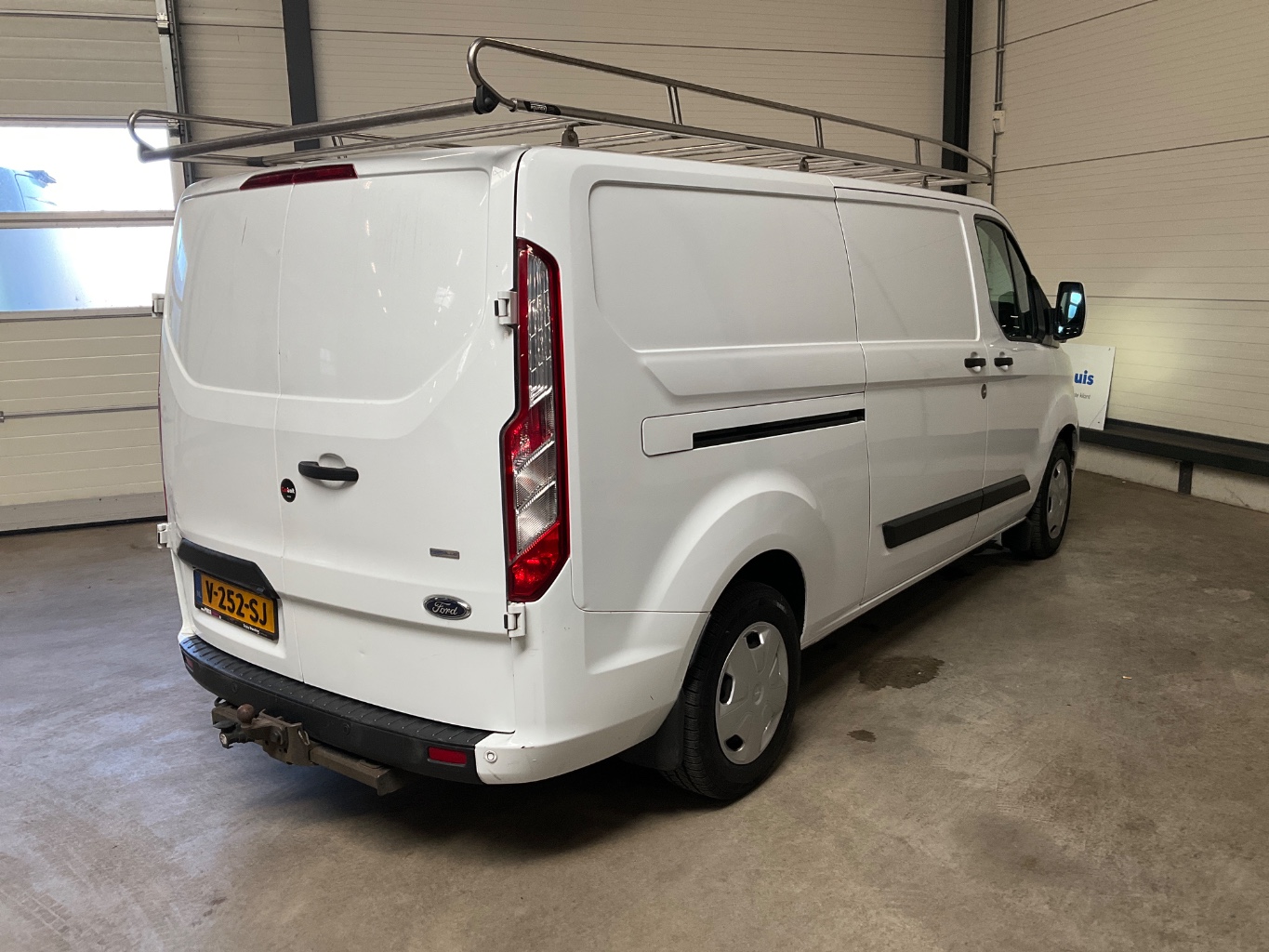 FORD Transit Custom 320 2.0 TDCI L2H1 Tr photo