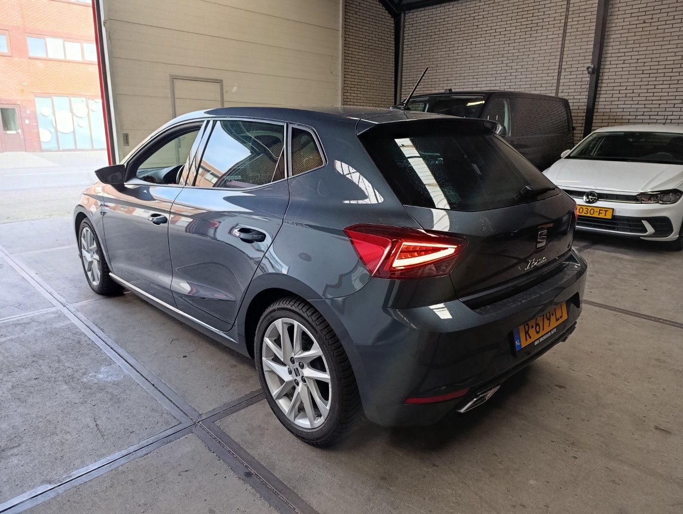 SEAT IBIZA 1.0 EcoTSI FR photo