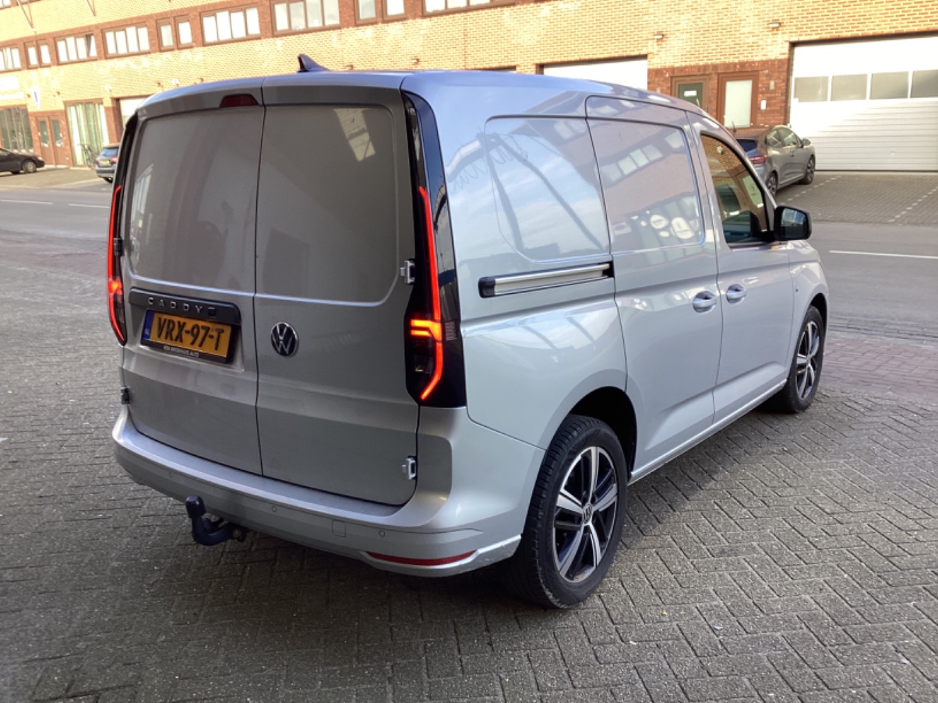 VOLKSWAGEN Caddy Cargo 2.0 TDI Exclusive photo