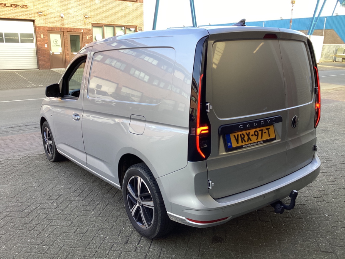 VOLKSWAGEN Caddy Cargo 2.0 TDI Exclusive photo