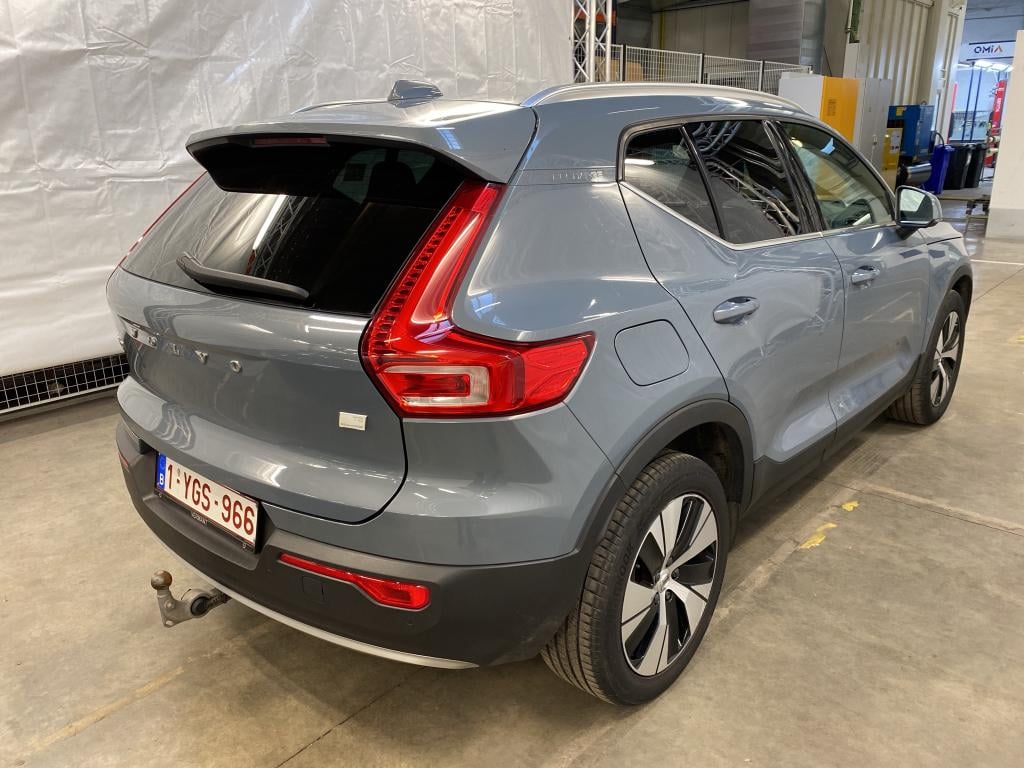 VOLVO XC40 1.5 T5 TE PHEV Momentum Pro DCT Winter Park Assist Intellisafe Pro photo