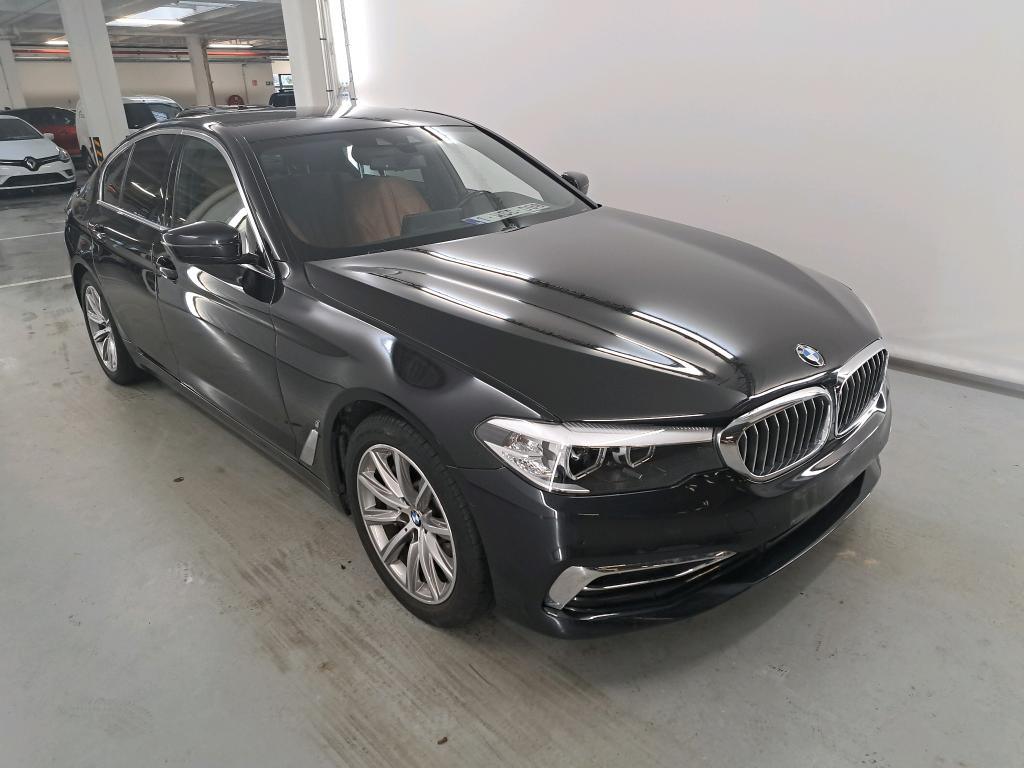 BMW 5 - 2017 530eA PHEV Performance OPF Comfort Luxury Line photo