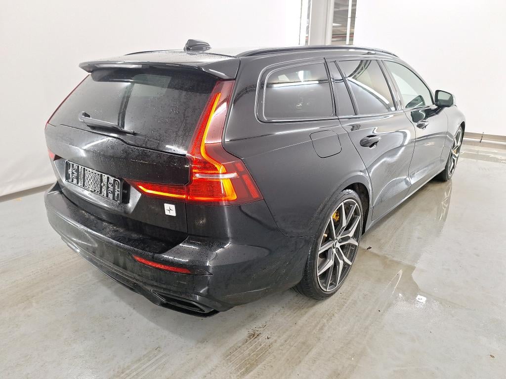 VOLVO V60 - 2018 2.0 T8 AWD PHEV Polestar Engineered Intellisafe Pro Winter Park Assist Light photo