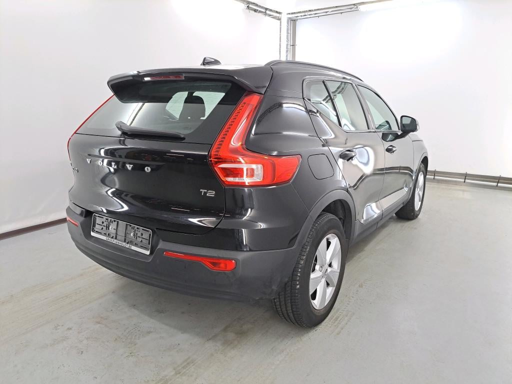 VOLVO XC40 1.5 T2 MOMENTUM CORE Winter Park Assist photo