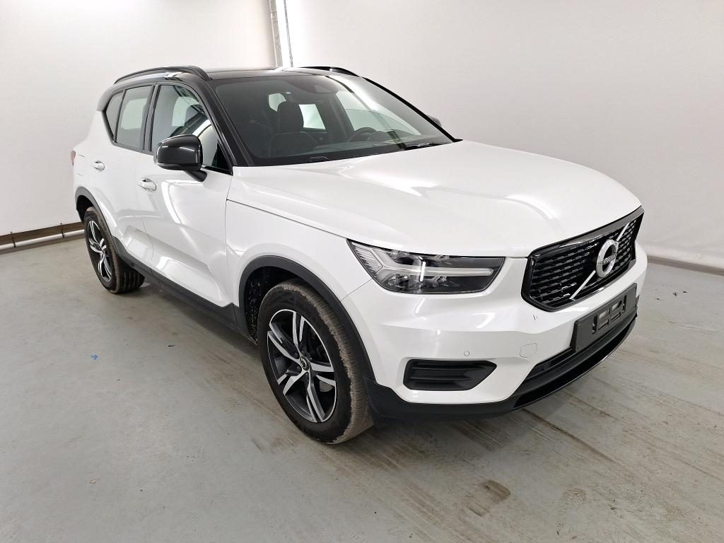 VOLVO XC40 1.5 T2 R-DESIGN AUTO Winter Park Assist photo