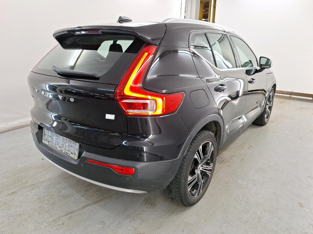 VOLVO XC40 1.5 T5 TE PHEV Momentum Pro DCT Park Assist photo