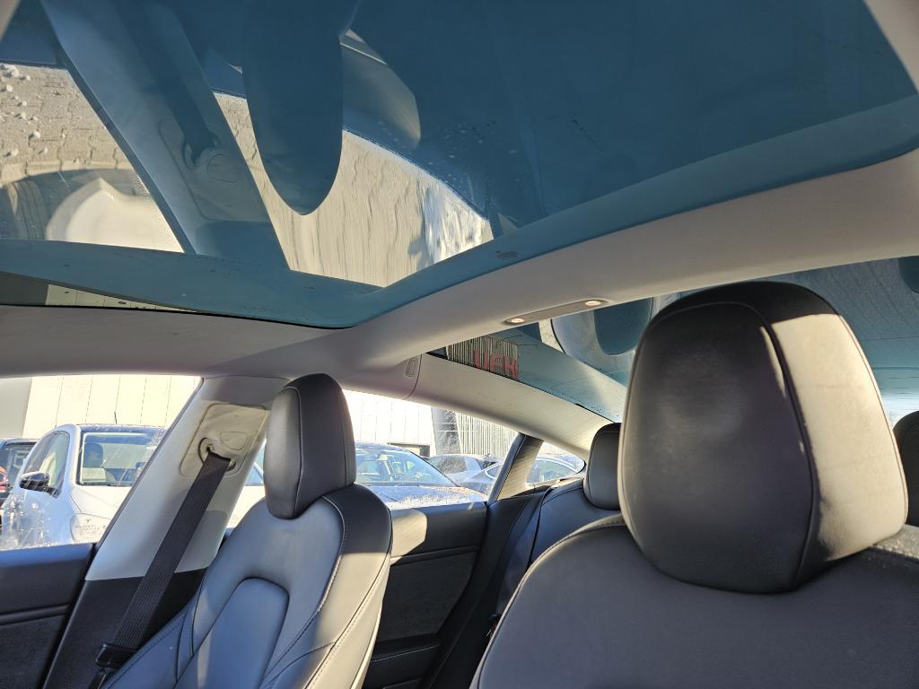 Tesla Model 3 258 kW photo