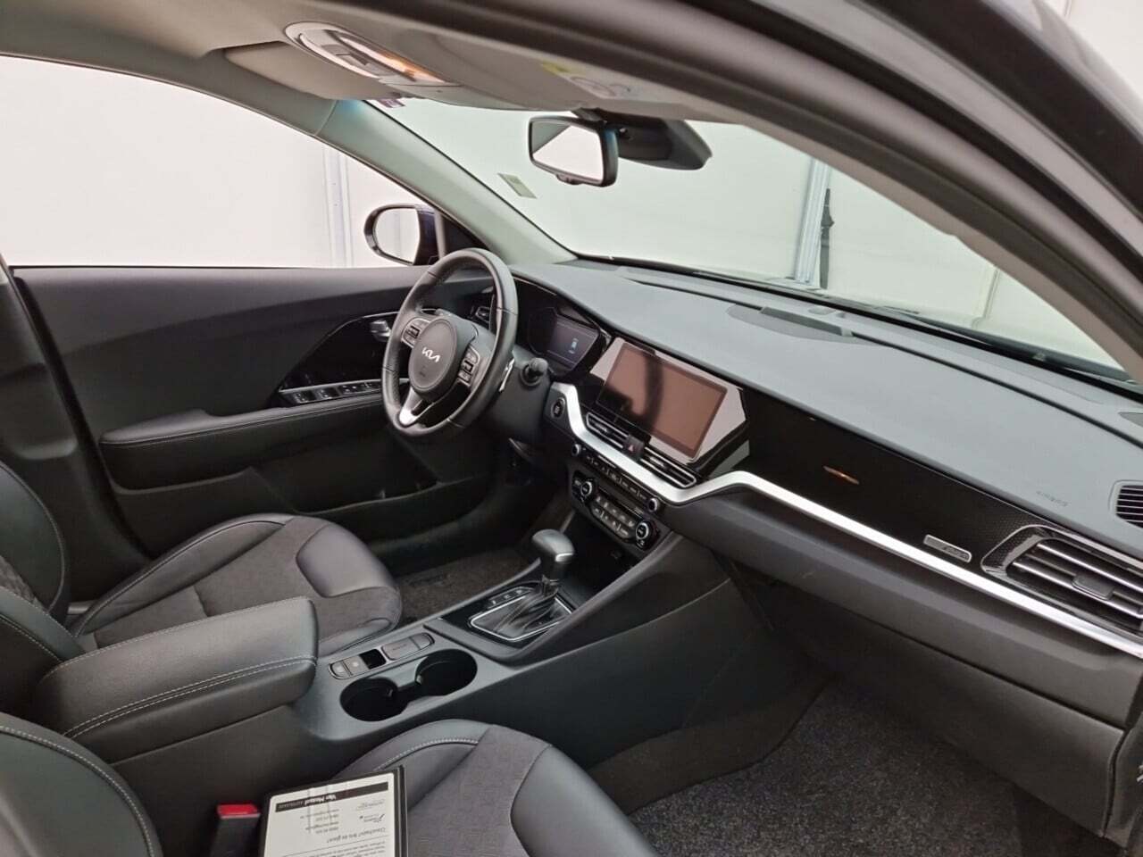 KIA NIRO 1.6 GDI PHEV PACE DCT photo