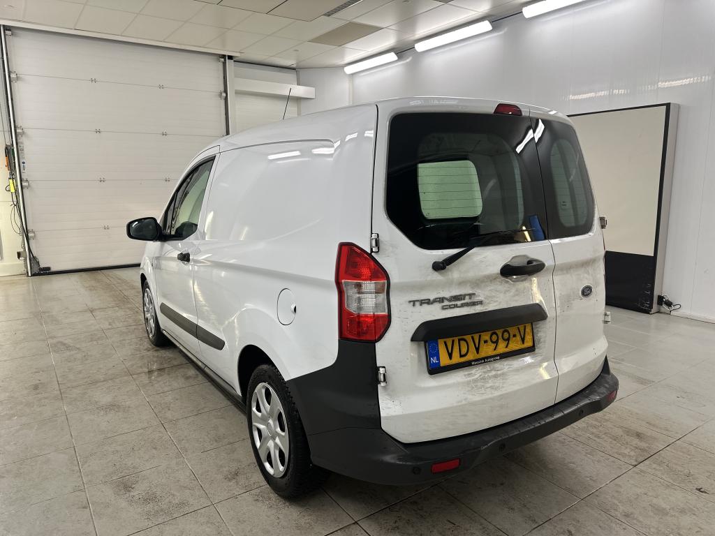 FORD TRANSIT COURIER 1.5 TDCI Trend Dura photo