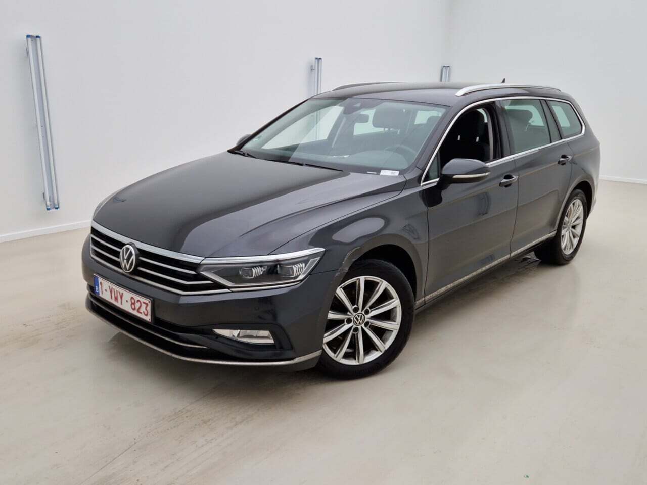 VOLKSWAGEN PASSAT VARIANT 1.6 TDI SCR DSG7 ELEGANCE BUSI