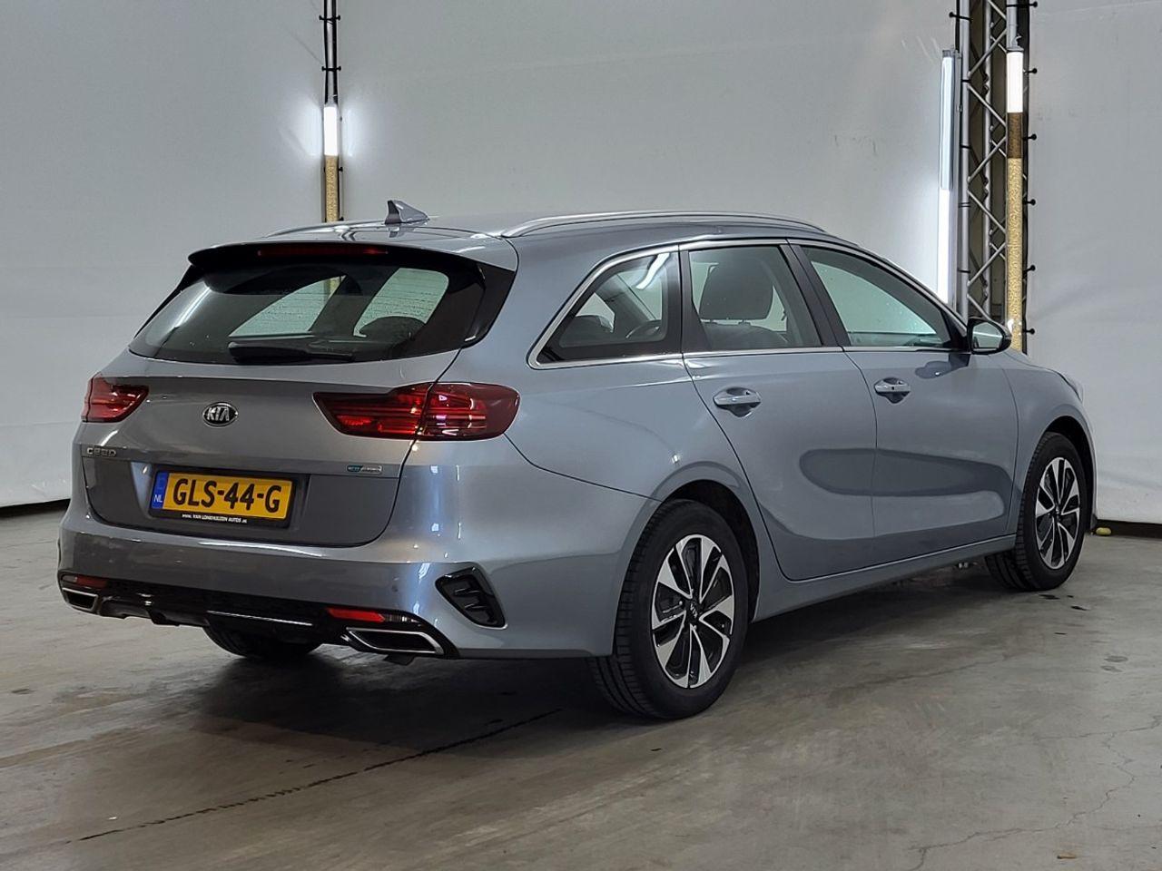 KIA ceed sportswagon 1.6 GDI PHEV DynamicPlusLine photo