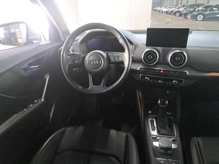 Audi Q2 Q2 1.5 35 TFSI S tronic Adv. B. Ed. 110kW/150pk  5D/P Auto-7 photo