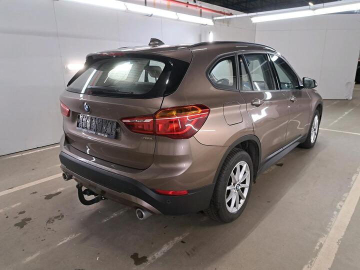 BMW X1 X1 sDrive18d (100 kW) 100kW/136pk  5D/P Man-6 photo