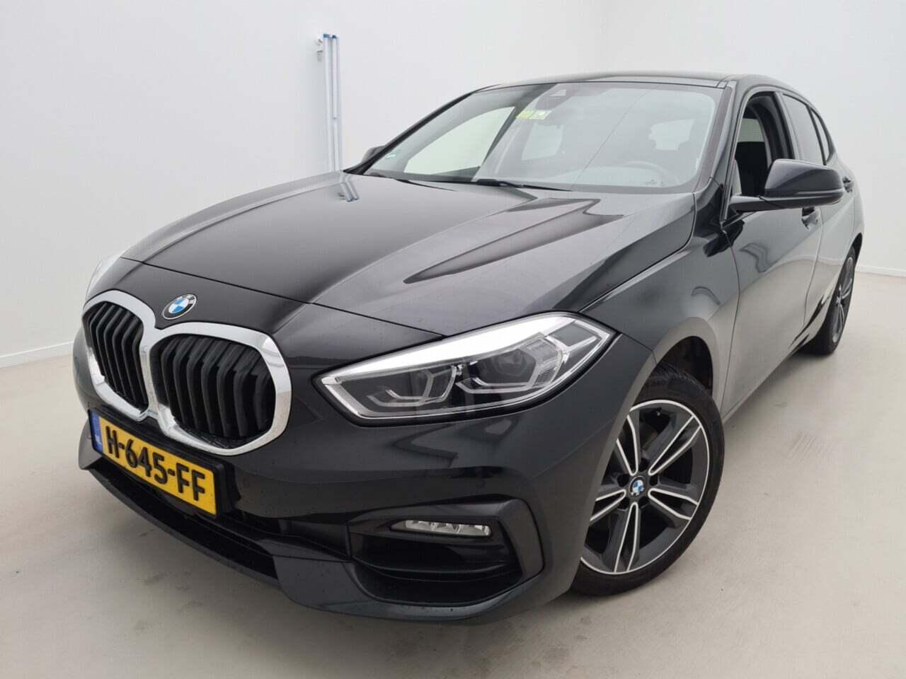 BMW 1-serie 118iA Corporate Exe Sportline